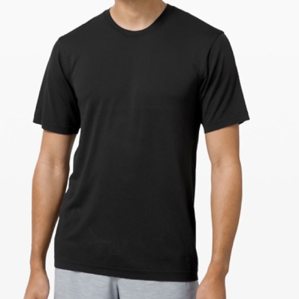 NWT Lululemon Metal Vent Breathe SS Black